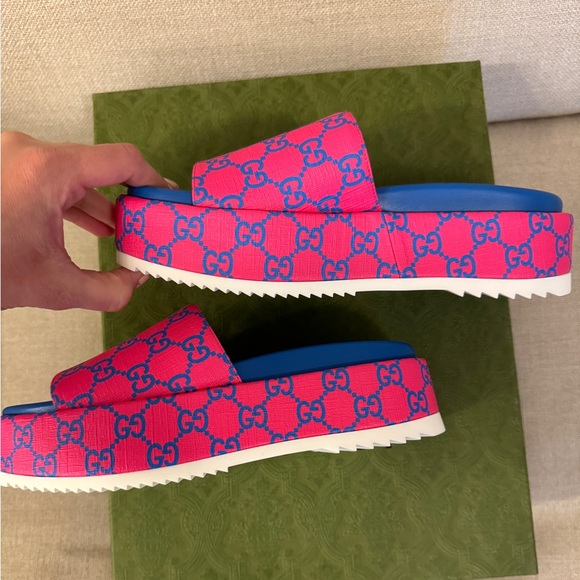 Brand new and authentic Gucci platform sandals - Picture 4 of 4
